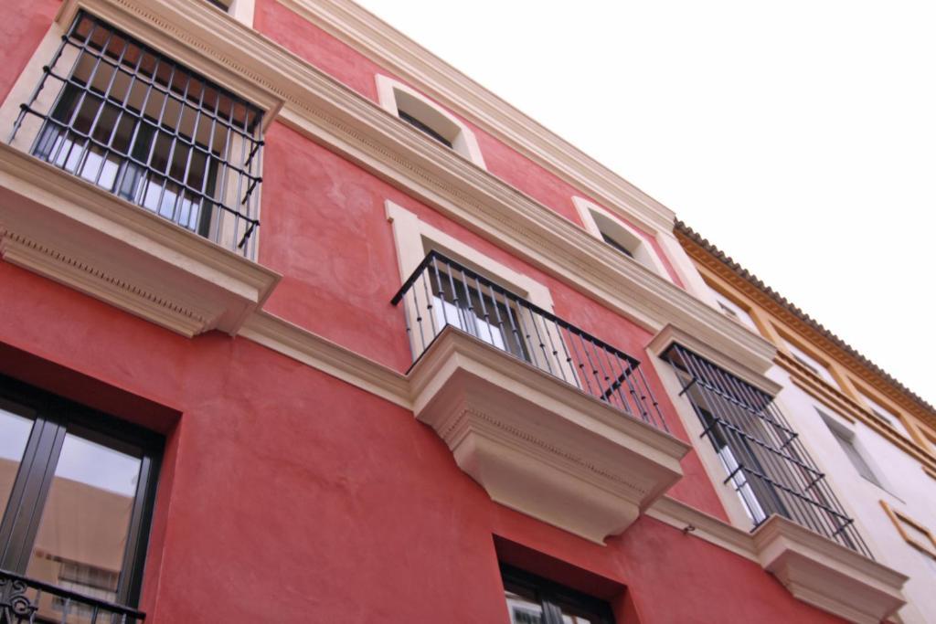 Apartamentos Living Sevilla Centro Maestranza Ruang foto