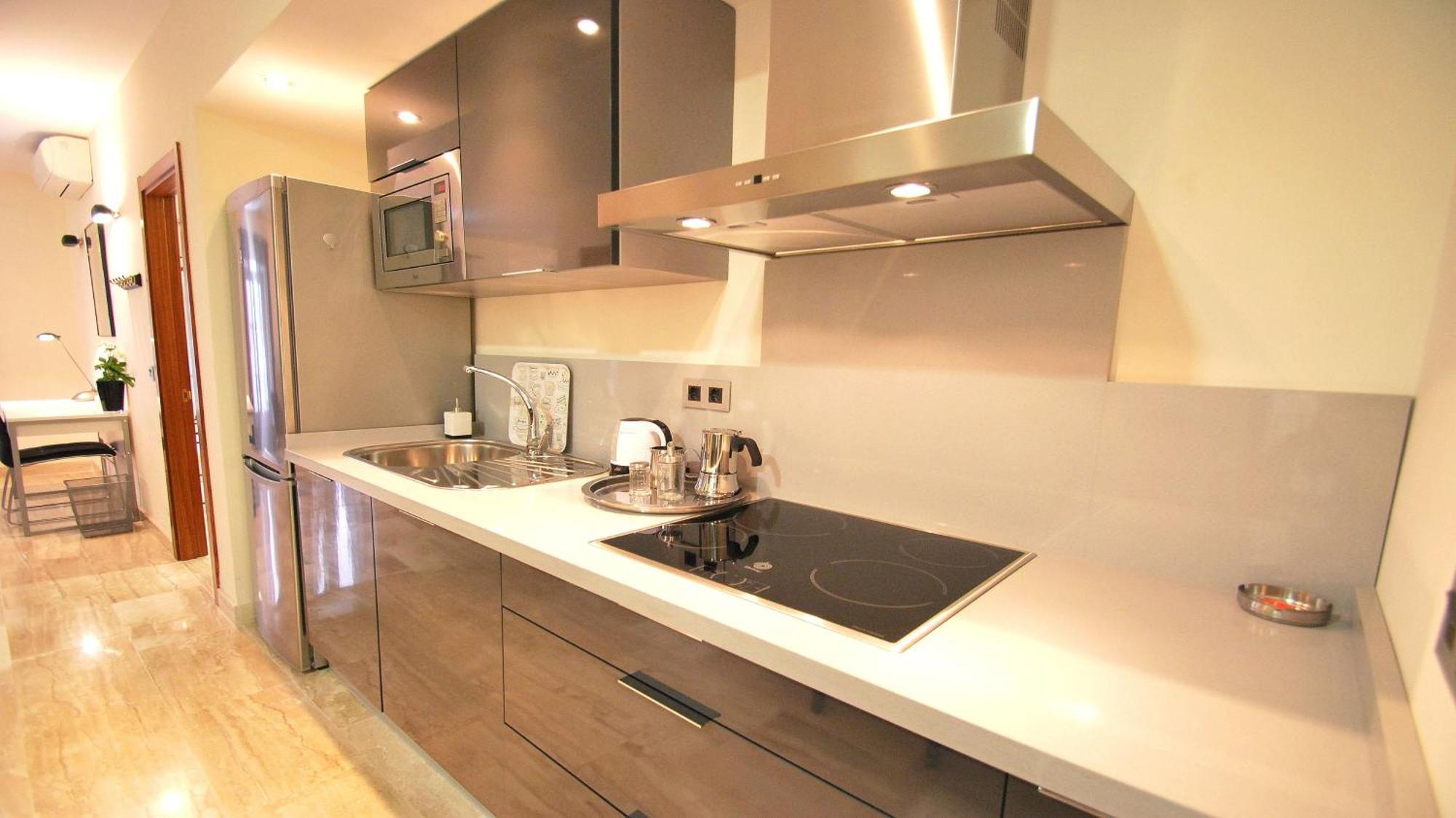 Apartamentos Living Sevilla Centro Maestranza Bagian luar foto